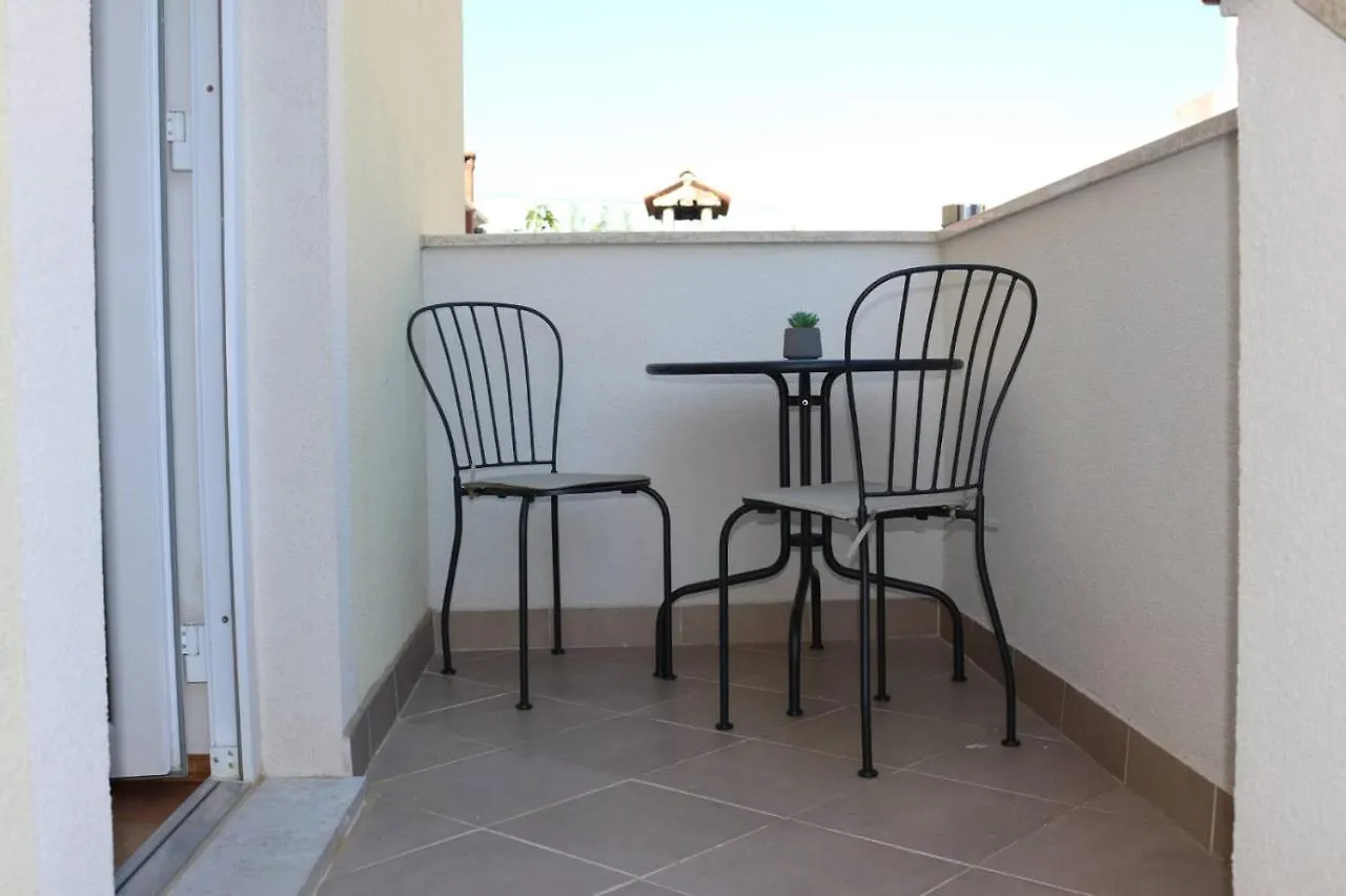 Studio Rose Rovinj Apartamento